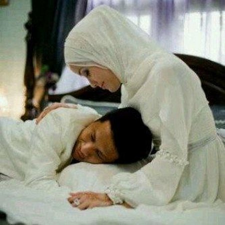 Wahai Istri Berhubunganlah Dengan Suamimu Seminggu 3 Kali, Maka Karir Suamimu Sukses